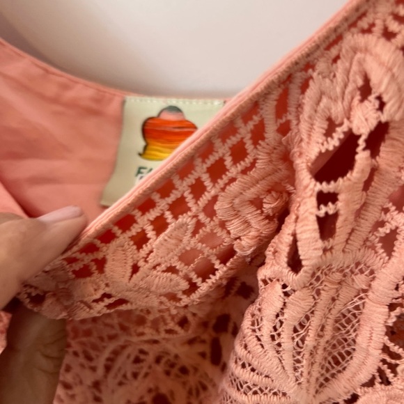 FARM Rio Peach eyelet Tiered Midi A-Line Skirt asymmetric hem sz L side zip - Picture 8 of 10